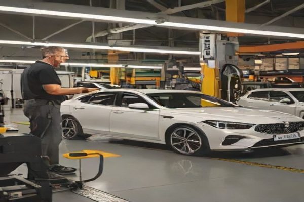 Automotive Giant Sees Slight Sales Recovery, But Road to Profitability Remains Long