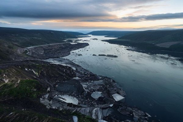 Alaska’s Tracy Arm Fjord Devastated by Massive Landslide: Cruise Industry in Jeopardy