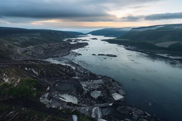 Alaska’s Tracy Arm Fjord Devastated by Massive Landslide: A Disaster of Epic Proportions