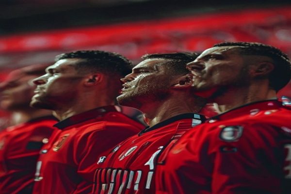 Premier League Referees to Rethink Hair-Pulling Rule after Trio of Red Cards